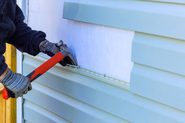 Reliable Emergency Siding Repair contractor in Oakboro, NC by Squared Siding
